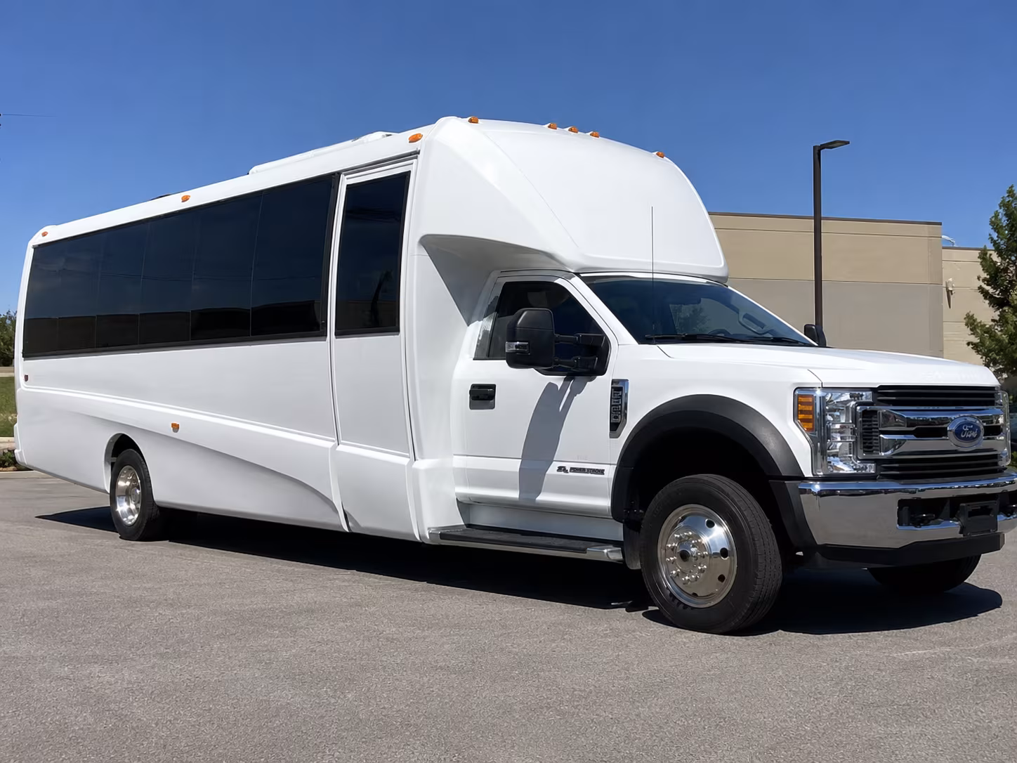 Philadelphia Airport Shuttle & Transportation party bus exterior