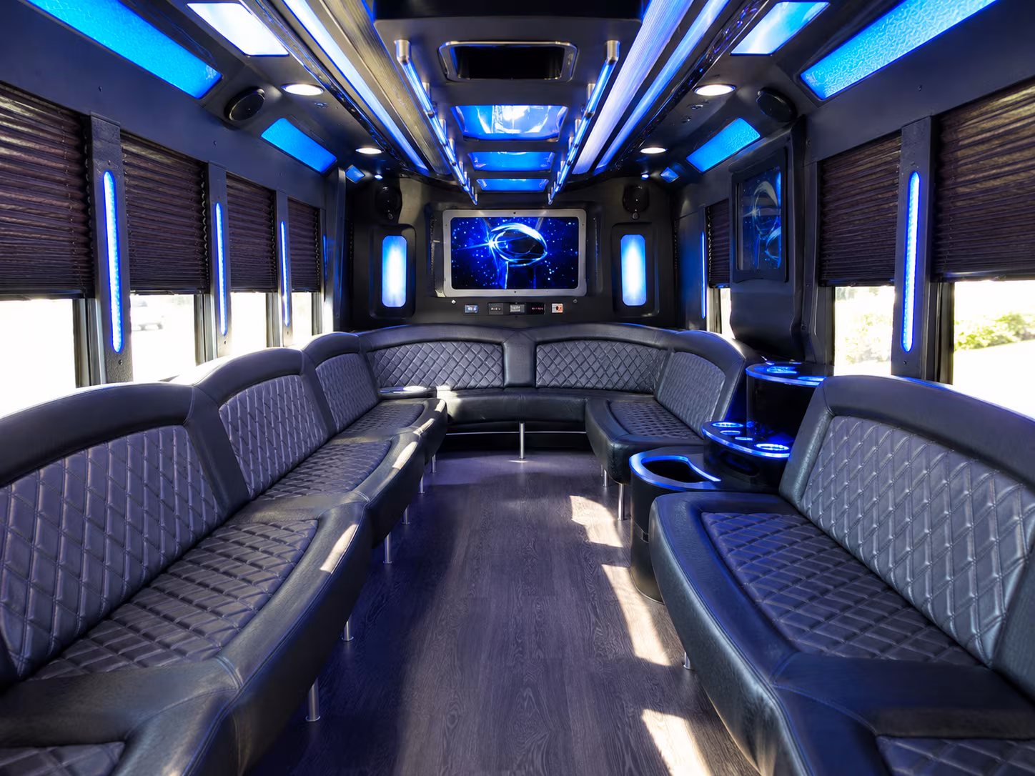 Philadelphia Winery Tour & Pub Crawl Transportation party bus exterior