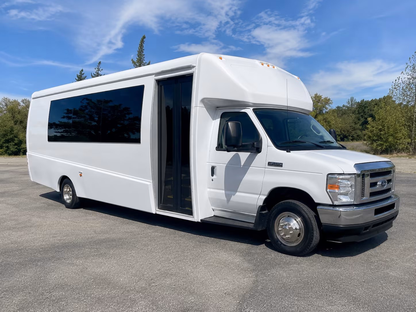 Philadelphia Winery Tour & Pub Crawl Transportation party bus interior